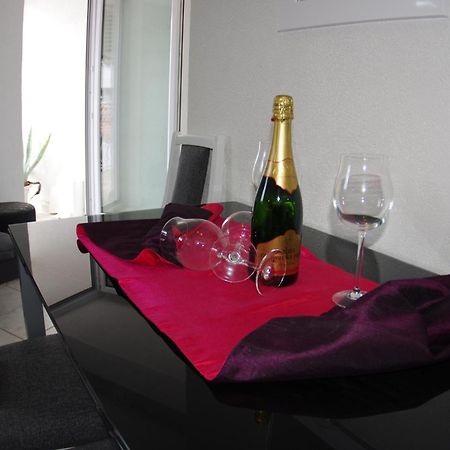 Apartments Lux 마카르스카 객실 사진
